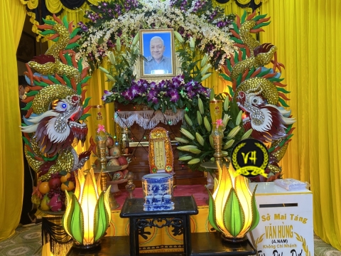 Hình Mai Táng 12